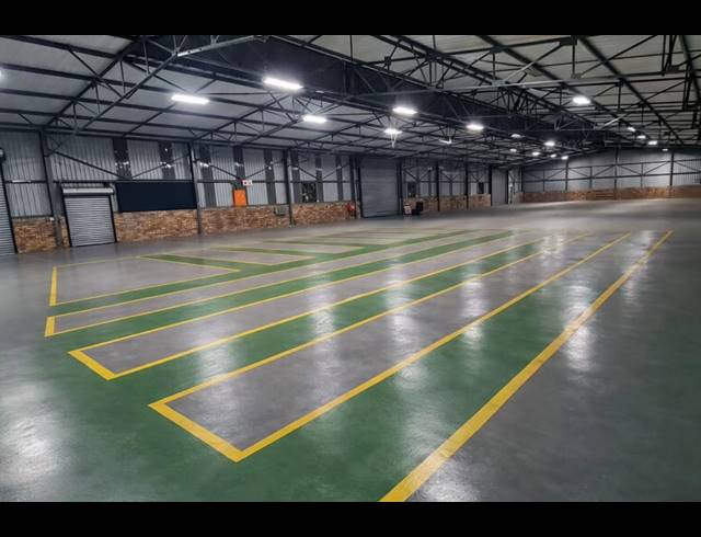 2,424M² WAREHOUSE TO LET IN SPARTAN